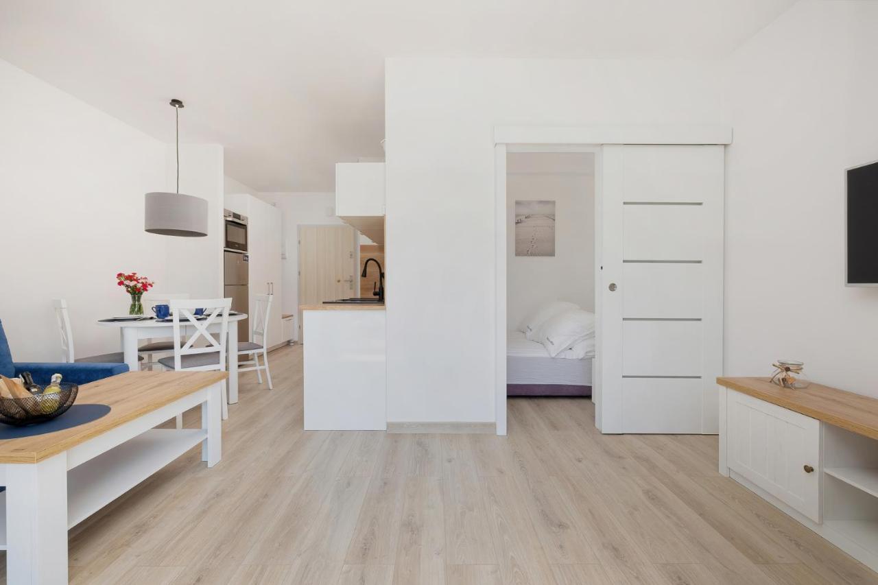 Pobierowoblue B001 Apartment Bagian luar foto